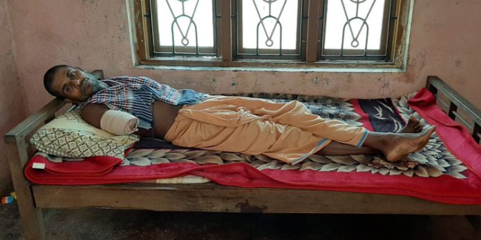 ജോലിക്കിടെ ഗുരുതരമായി പരുക്കേറ്റ് ചികിത്സയിൽ കഴിയുന്ന യുവാവ് ചികിത്സ സഹായം തേടുന്നു ജോലിക്കിടെ ഗുരുതരമായി പരുക്കേറ്റ് ചികിത്സയിൽ കഴിയുന്ന യുവാവ് ചികിത്സ സഹായം തേടുന്നു
