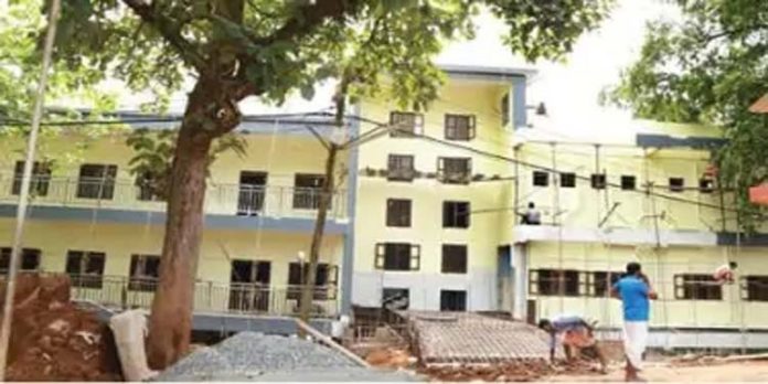 പന്തളത്തെ തീർത്ഥാടക വിശ്രമ മന്ദിരം പതിമൂന്നിന് തുറക്കും പന്തളത്തെ തീർത്ഥാടക വിശ്രമ മന്ദിരം പതിമൂന്നിന് തുറക്കും