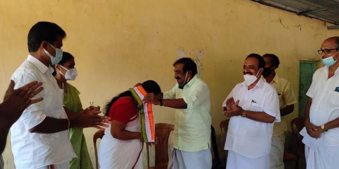 കാഞ്ഞിരപ്പള്ളി ബ്ലോക്ക് പഞ്ചായത്ത് പ്രസിഡൻ്റും ജോസ് കെ മാണി വിഭാഗത്തിനൊപ്പം ചേർന്നു കാഞ്ഞിരപ്പള്ളി ബ്ലോക്ക് പഞ്ചായത്ത് പ്രസിഡൻ്റും ജോസ് കെ മാണി വിഭാഗത്തിനൊപ്പം ചേർന്നു
