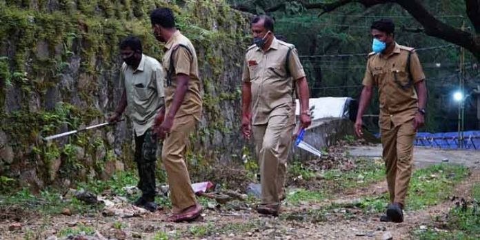 ശബരിമല തീര്ഥാടനം ; വന്യജീവികളില് നിന്ന് സുരക്ഷ ഒരുക്കി വനം വകുപ്പ് ശബരിമല തീര്ഥാടനം ; വന്യജീവികളില് നിന്ന് സുരക്ഷ ഒരുക്കി വനം വകുപ്പ്