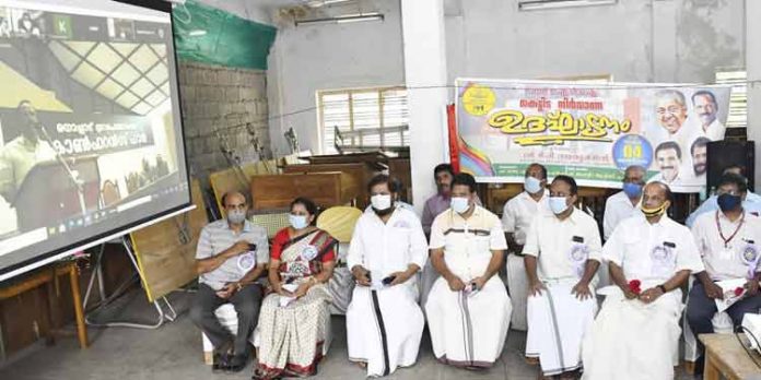 റാന്നി ഗവ. ഐടിഐയില് പുതിയ ട്രേഡുകള് സര്ക്കാരിന്റെ പരിഗണനയില് : മന്ത്രി ടി.പി. രാമകൃഷ്ണന് റാന്നി ഗവ. ഐടിഐയില് പുതിയ ട്രേഡുകള് സര്ക്കാരിന്റെ പരിഗണനയില് : മന്ത്രി ടി.പി. രാമകൃഷ്ണന്