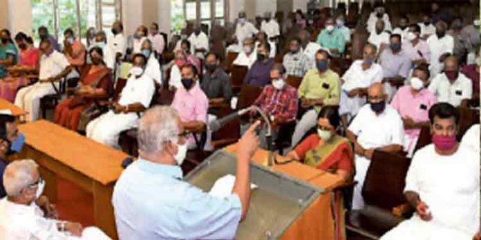 കണ്ണൂർ കോർപ്പറേഷൻ എല്ഡിഎഫ് പ്രചാരണത്തിന് ആവേശത്തുടക്കം കണ്ണൂർ കോർപ്പറേഷൻ എല്ഡിഎഫ് പ്രചാരണത്തിന് ആവേശത്തുടക്കം