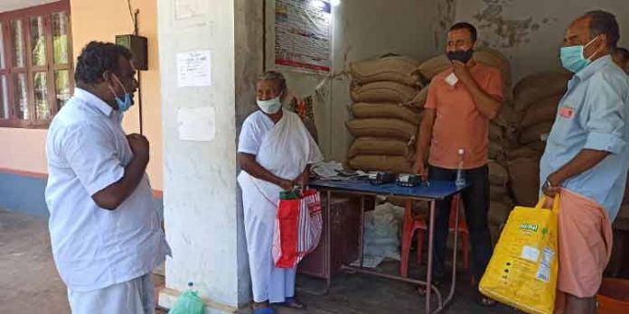 തദ്ദേശ പൊതുതെരഞ്ഞെടുപ്പ് ; റോഡ്ഷോ, റാലി എന്നിവയ്ക്കു മൂന്നുവാഹനങ്ങള് മാത്രമേ ഉപയോഗിക്കാവൂ തദ്ദേശ പൊതുതെരഞ്ഞെടുപ്പ് ; റോഡ്ഷോ, റാലി എന്നിവയ്ക്കു മൂന്നുവാഹനങ്ങള് മാത്രമേ ഉപയോഗിക്കാവൂ