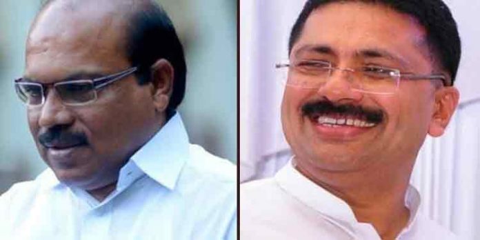 ‘നമുക്കു നാമേ പണിവതു നാകം നരകവുമതുപോലെ’ ഉള്ളൂരിന്റെ വരികള് പ്രതികരണമാക്കി കെ ടി ജലീല് ‘നമുക്കു നാമേ പണിവതു നാകം നരകവുമതുപോലെ’ ഉള്ളൂരിന്റെ വരികള് പ്രതികരണമാക്കി കെ ടി ജലീല്