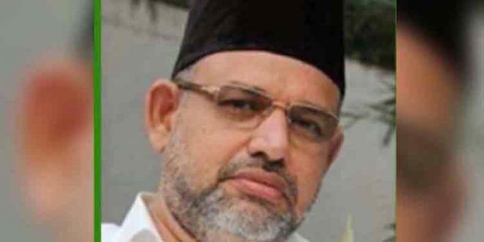 പൂക്കോയ തങ്ങളെ പിടികൂടാനായി പ്രത്യേക സ്ക്വാഡ് പൂക്കോയ തങ്ങളെ പിടികൂടാനായി പ്രത്യേക സ്ക്വാഡ്