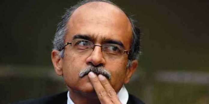 ചീഫ് ജസ്റ്റിസിനെതിരായ ട്വീറ്റ് : തെറ്റില് ഖേദം പ്രകടിപ്പിച്ച് പ്രശാന്ത് ഭൂഷണ് ചീഫ് ജസ്റ്റിസിനെതിരായ ട്വീറ്റ് : തെറ്റില് ഖേദം പ്രകടിപ്പിച്ച് പ്രശാന്ത് ഭൂഷണ്