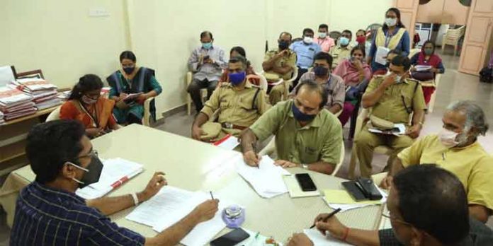 ശബരിമല തീര്ഥാടനം : റാന്നിയില് ആവശ്യമായ ക്രമീകരണങ്ങള് ഒരുക്കും ശബരിമല തീര്ഥാടനം : റാന്നിയില് ആവശ്യമായ ക്രമീകരണങ്ങള് ഒരുക്കും