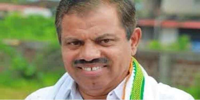 എം സി കമറുദ്ദീനെതിരെ വീണ്ടും വഞ്ചനാ കേസ് ; ആകെ കേസുകളുടെ എണ്ണം 112 ആയി എം സി കമറുദ്ദീനെതിരെ വീണ്ടും വഞ്ചനാ കേസ് ; ആകെ കേസുകളുടെ എണ്ണം 112 ആയി