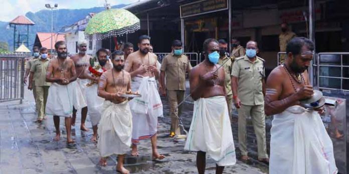 ഈ മണ്ഡലകാലത്ത് തീര്ഥാടകര് കൂടുതല് എത്തിയ ദിവസം ഈ മണ്ഡലകാലത്ത് തീര്ഥാടകര് കൂടുതല് എത്തിയ ദിവസം