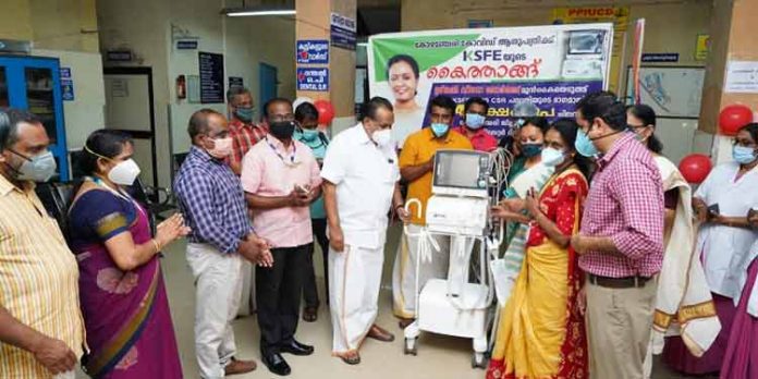 കോഴഞ്ചേരി ജില്ലാ ആശുപത്രിക്ക് 14 ലക്ഷം രൂപയുടെ അത്യാധുനിക വെന്റിലേറ്റര് കോഴഞ്ചേരി ജില്ലാ ആശുപത്രിക്ക് 14 ലക്ഷം രൂപയുടെ അത്യാധുനിക വെന്റിലേറ്റര്
