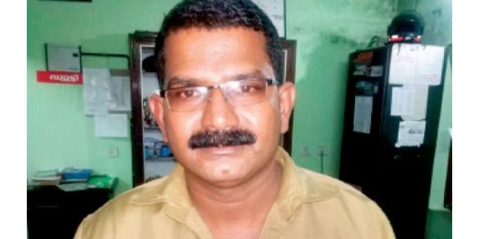 ഓട്ടോയില് മദ്യക്കച്ചവടം ; ഒരാള് അറസ്റ്റില് ഓട്ടോയില് മദ്യക്കച്ചവടം ; ഒരാള് അറസ്റ്റില്