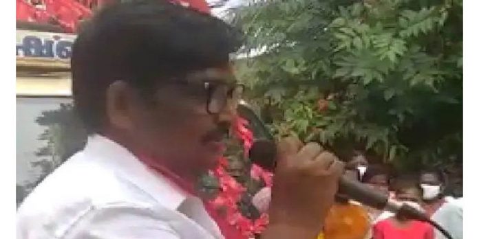 വോട്ട് ചെയ്ത 375 പേരുടെ മാത്രം കൗണ്സിലര് ആയിരിക്കും താനെന്ന് ഹരിപ്പാട് നഗരസഭയിലെ സിപിഎം കൌണ്സിലര് വോട്ട് ചെയ്ത 375 പേരുടെ മാത്രം കൗണ്സിലര് ആയിരിക്കും താനെന്ന് ഹരിപ്പാട് നഗരസഭയിലെ സിപിഎം കൌണ്സിലര്