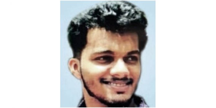 ആളുകള്ക്കിടയിലേക്ക് കാറിടിച്ചു കയറിയുണ്ടായ അപകടത്തില് പരിക്കേറ്റ വിദ്യാര്ഥി മരിച്ചു ആളുകള്ക്കിടയിലേക്ക് കാറിടിച്ചു കയറിയുണ്ടായ അപകടത്തില് പരിക്കേറ്റ വിദ്യാര്ഥി മരിച്ചു