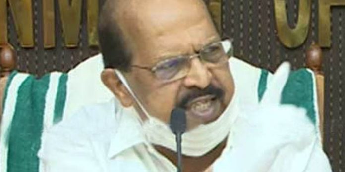 കെ.എസ്.എഫ്.ഇയിലെ വിജിലന്സ് റെയ്ഡില് ധനമന്ത്രി തോമസ് ഐസക്കിനെ തളളി മന്ത്രി ജി.സുധാകരന് കെ.എസ്.എഫ്.ഇയിലെ വിജിലന്സ് റെയ്ഡില് ധനമന്ത്രി തോമസ് ഐസക്കിനെ തളളി മന്ത്രി ജി.സുധാകരന്