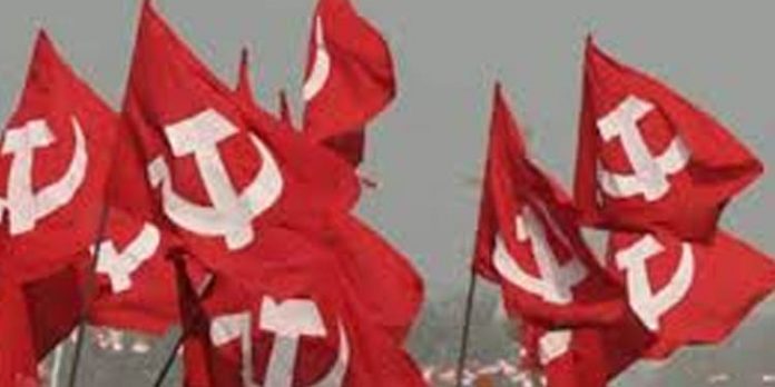 സിപിഎം സ്ഥാനാര്ത്ഥിയെ തോല്പ്പിക്കാന് പാര്ട്ടി നേതാക്കള് നടത്തിയ ഗൂഢനീക്കങ്ങളുടെ ശബ്ദരേഖ പുറത്ത് സിപിഎം സ്ഥാനാര്ത്ഥിയെ തോല്പ്പിക്കാന് പാര്ട്ടി നേതാക്കള് നടത്തിയ ഗൂഢനീക്കങ്ങളുടെ ശബ്ദരേഖ പുറത്ത്