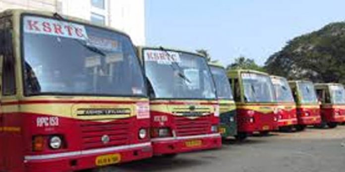 പൊന്മുടിയിലെ രക്ഷാ പ്രവര്ത്തനത്തിന് വേണ്ടി കെഎസ്ആര്ടിസി നല്കിയത് 16 ബസുകള് പൊന്മുടിയിലെ രക്ഷാ പ്രവര്ത്തനത്തിന് വേണ്ടി കെഎസ്ആര്ടിസി നല്കിയത് 16 ബസുകള്