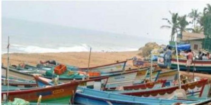 ബുറെവി ഭീതി പൂര്ണ്ണമായി ഒഴിഞ്ഞ് കേരളം ബുറെവി ഭീതി പൂര്ണ്ണമായി ഒഴിഞ്ഞ് കേരളം