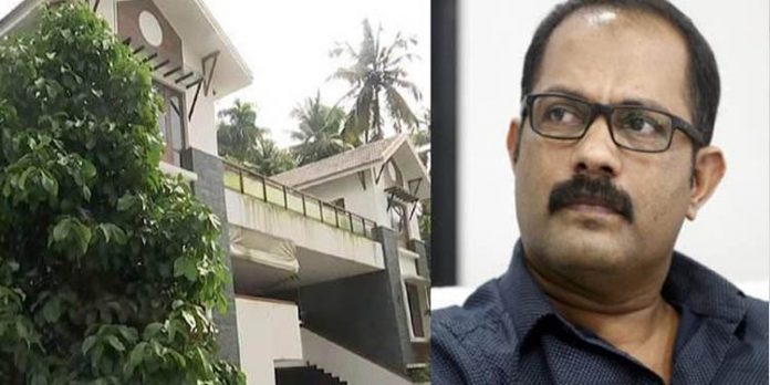 കെ.എം.ഷാജി എംഎല്എയുടെ ഭാര്യയ്ക്ക് കോഴിക്കോട് കോര്പ്പറേഷന്റെ നോട്ടീസ് കെ.എം.ഷാജി എംഎല്എയുടെ ഭാര്യയ്ക്ക് കോഴിക്കോട് കോര്പ്പറേഷന്റെ നോട്ടീസ്