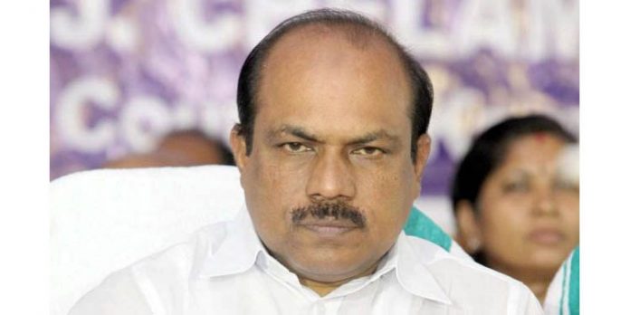 ഇബ്രാഹിം കുഞ്ഞിന്റെ ജാമ്യഹര്ജി ഹൈക്കോടതി ഡിസംബര് പതിനൊന്നിലേക്ക് മാറ്റി ഇബ്രാഹിം കുഞ്ഞിന്റെ ജാമ്യഹര്ജി ഹൈക്കോടതി ഡിസംബര് പതിനൊന്നിലേക്ക് മാറ്റി