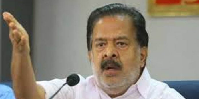 സ്വര്ണക്കടത്ത് കേസ് സംസ്ഥാന സര്ക്കാര് അട്ടിമറിക്കുന്നു : രമേശ് ചെന്നിത്തല സ്വര്ണക്കടത്ത് കേസ് സംസ്ഥാന സര്ക്കാര് അട്ടിമറിക്കുന്നു : രമേശ് ചെന്നിത്തല
