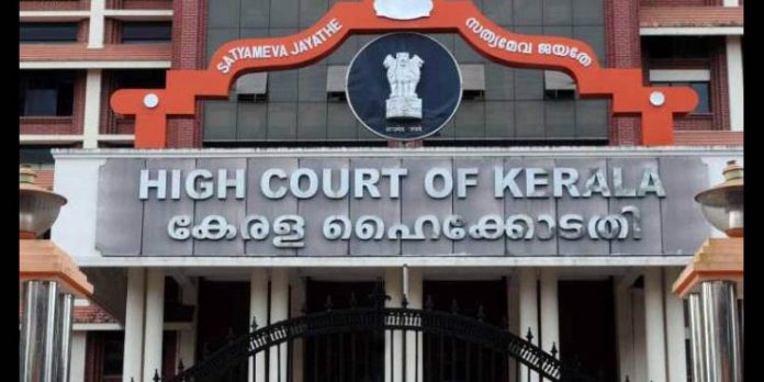 ലൈഫ് മിഷന് ഹര്ജി : വാദം ഇന്ന് കേള്ക്കും ലൈഫ് മിഷന് ഹര്ജി : വാദം ഇന്ന് കേള്ക്കും