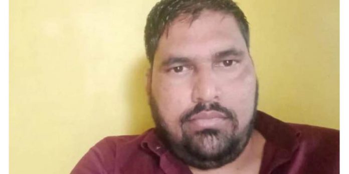 സൈക്കോ കില്ലറെന്ന് മധ്യപ്രദേശ് പോലീസ് വിശേഷിപ്പിച്ചിരുന്ന ദിലീപ് ദേവാല് ഏറ്റുമുട്ടലില് കൊല്ലപ്പെട്ടു സൈക്കോ കില്ലറെന്ന് മധ്യപ്രദേശ് പോലീസ് വിശേഷിപ്പിച്ചിരുന്ന ദിലീപ് ദേവാല് ഏറ്റുമുട്ടലില് കൊല്ലപ്പെട്ടു