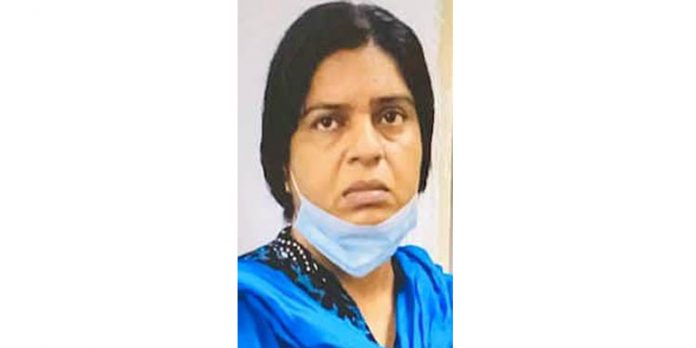 മുക്കുപണ്ടം പലപ്പോഴായി ബാങ്കില് പണയം വെച്ച് ഒരുകോടി ബ്യൂട്ടിപാര്ലര് ഉടമ അറസ്റ്റില് മുക്കുപണ്ടം പലപ്പോഴായി ബാങ്കില് പണയം വെച്ച് ഒരുകോടി ബ്യൂട്ടിപാര്ലര് ഉടമ അറസ്റ്റില്