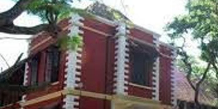 പോക്സോ കേസ് ; പേരൂര്ക്കട എസ്.ഐ സജീവ് കുമാറിനെ ഹാജരാക്കാന് സി.ഐയോട് പോക്സോ കോടതി ; കേസ് അട്ടിമറിക്കാനുള്ള പോലീസ് യൂണിയന് ശ്രമം പാളി പോക്സോ കേസ് ; പേരൂര്ക്കട എസ്.ഐ സജീവ് കുമാറിനെ ഹാജരാക്കാന് സി.ഐയോട് പോക്സോ കോടതി ; കേസ് അട്ടിമറിക്കാനുള്ള പോലീസ് യൂണിയന് ശ്രമം പാളി