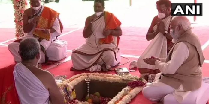 971 കോടി രൂപ ചെലവില് പുതിയ പാര്ലമെന്റ് മന്ദിരം ; ഭൂമി പൂജ ആരംഭിച്ചു 971 കോടി രൂപ ചെലവില് പുതിയ പാര്ലമെന്റ് മന്ദിരം ; ഭൂമി പൂജ ആരംഭിച്ചു