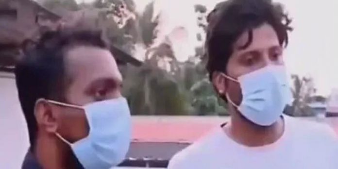 ഷോപ്പിംഗ് മാളില് യുവനടിയെ അപമാനിക്കാന് ശ്രമിച്ച കേസിലെ പ്രതികള് മുന്കൂര് ജാമ്യത്തിന് ശ്രമിക്കുന്നു ഷോപ്പിംഗ് മാളില് യുവനടിയെ അപമാനിക്കാന് ശ്രമിച്ച കേസിലെ പ്രതികള് മുന്കൂര് ജാമ്യത്തിന് ശ്രമിക്കുന്നു