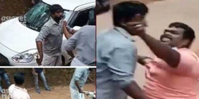 കൊയിലാണ്ടിയില് പട്ടാപ്പകല് ഗുണ്ടാ വിളയാട്ടം ; പ്രണയിച്ചു വിവാഹം കഴിച്ചവര്ക്കെതിരെ ആക്രമണo കൊയിലാണ്ടിയില് പട്ടാപ്പകല് ഗുണ്ടാ വിളയാട്ടം ; പ്രണയിച്ചു വിവാഹം കഴിച്ചവര്ക്കെതിരെ ആക്രമണo