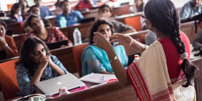 എന്ജിനിയറിംഗ് കോളജുകള് തുറക്കണം : അക്കാഡമിക് കൗണ്സില് എന്ജിനിയറിംഗ് കോളജുകള് തുറക്കണം : അക്കാഡമിക് കൗണ്സില്