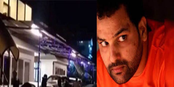നിശാ പാര്ട്ടിക്ക് മയക്കുമരുന്നു മാഫിയയുമായി ബന്ധം ; ബിനീഷ് കോടിയേരിയുടെ സുഹൃത്തും പാര്ട്ടിയില് പങ്കെടുത്തു നിശാ പാര്ട്ടിക്ക് മയക്കുമരുന്നു മാഫിയയുമായി ബന്ധം ; ബിനീഷ് കോടിയേരിയുടെ സുഹൃത്തും പാര്ട്ടിയില് പങ്കെടുത്തു