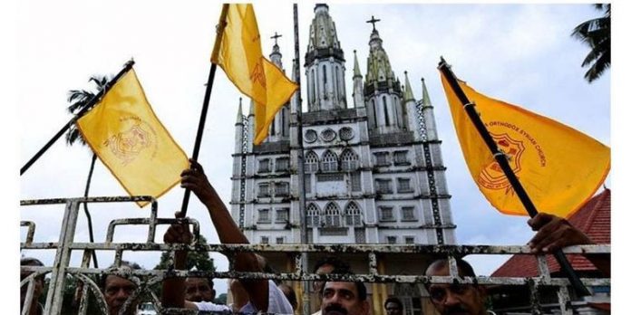 ഓര്ത്തഡോക്സ് വിഭാഗം കോടതി ഉത്തരവിലൂടെ പിടിച്ചെടുത്ത പള്ളികളില് ഇന്ന് പ്രവേശിക്കുമെന്ന് യാക്കോബായ സഭ ഓര്ത്തഡോക്സ് വിഭാഗം കോടതി ഉത്തരവിലൂടെ പിടിച്ചെടുത്ത പള്ളികളില് ഇന്ന് പ്രവേശിക്കുമെന്ന് യാക്കോബായ സഭ