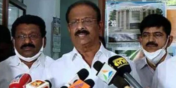 കെപിസിസിയുടെ പുതിയ ജംബോ കമ്മിറ്റികള് ഗുണം ചെയ്തിട്ടില്ല : കെ. സുധാകരന് എംപി കെപിസിസിയുടെ പുതിയ ജംബോ കമ്മിറ്റികള് ഗുണം ചെയ്തിട്ടില്ല : കെ. സുധാകരന് എംപി