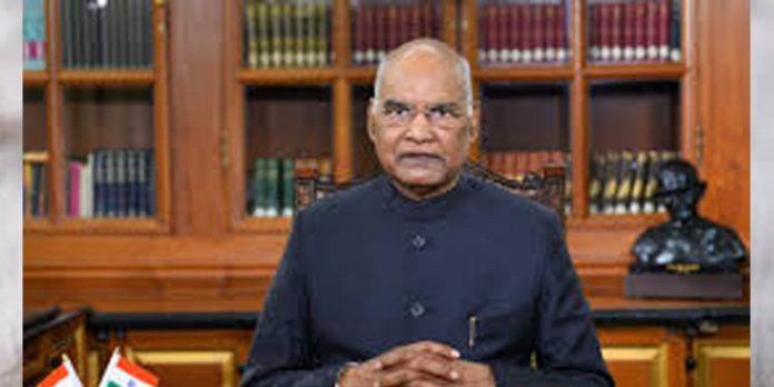 കര്ഷക സമരം : പ്രതിപക്ഷ നേതാക്കള് ഇന്ന് രാഷ്ട്രപതി രാംനാഥ് കോവിന്ദിനെ കാണും കര്ഷക സമരം : പ്രതിപക്ഷ നേതാക്കള് ഇന്ന് രാഷ്ട്രപതി രാംനാഥ് കോവിന്ദിനെ കാണും