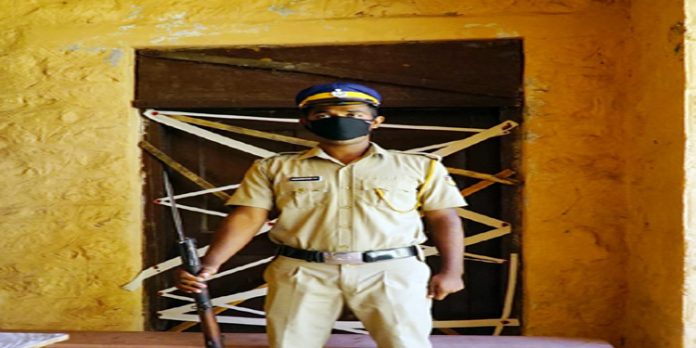 തദ്ദേശ തെരഞ്ഞെടുപ്പ് : കൂട്ടലും കിഴിക്കലുമായി വിജയ പ്രതീക്ഷയോടെ മുന്നണികൾ തദ്ദേശ തെരഞ്ഞെടുപ്പ് : കൂട്ടലും കിഴിക്കലുമായി വിജയ പ്രതീക്ഷയോടെ മുന്നണികൾ