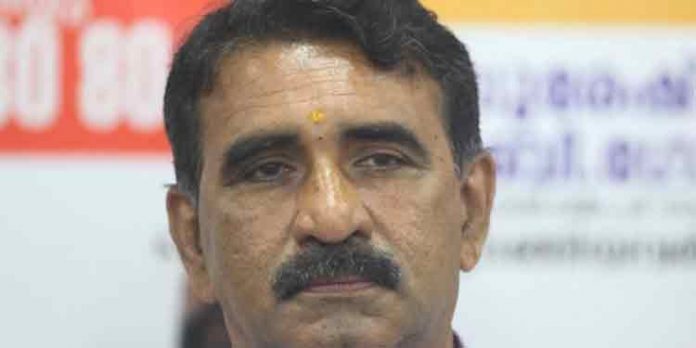തൃശൂരില് തനിക്കെതിരെ സിപിഎമ്മും കോണ്ഗ്രസും വോട്ട് കച്ചവടം നടത്തി ; തെളിവുണ്ട് ബി ഗോപാലകൃഷ്ണന് തൃശൂരില് തനിക്കെതിരെ സിപിഎമ്മും കോണ്ഗ്രസും വോട്ട് കച്ചവടം നടത്തി ; തെളിവുണ്ട് ബി ഗോപാലകൃഷ്ണന്