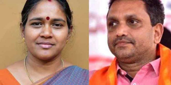 ശോഭ സുരേന്ദ്രന്റെ പരാതികള് ഗൗനിക്കേണ്ടതില്ലെന്ന് സുരേന്ദ്രന് വിഭാഗം ശോഭ സുരേന്ദ്രന്റെ പരാതികള് ഗൗനിക്കേണ്ടതില്ലെന്ന് സുരേന്ദ്രന് വിഭാഗം