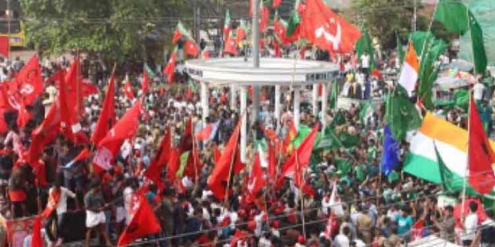ത്രിപുരയില് വിശാല സഖ്യത്തിന് പ്രതിപക്ഷം ; പ്രത്യുദിനെ ഒപ്പം നിർത്താൻ സിപിഎം-കോൺഗ്രസ് സഖ്യം ത്രിപുരയില് വിശാല സഖ്യത്തിന് പ്രതിപക്ഷം ; പ്രത്യുദിനെ ഒപ്പം നിർത്താൻ സിപിഎം-കോൺഗ്രസ് സഖ്യം