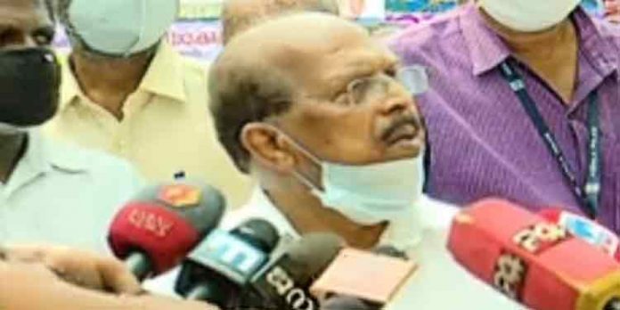 കെഎസ്എഫ്ഇ റെയ്ഡ് ; മുഖ്യമന്ത്രി പറഞ്ഞതാണ് ശരി ; തോമസ് ഐസക്കിനെ തള്ളി മന്ത്രി ജി സുധാകരന് കെഎസ്എഫ്ഇ റെയ്ഡ് ; മുഖ്യമന്ത്രി പറഞ്ഞതാണ് ശരി ; തോമസ് ഐസക്കിനെ തള്ളി മന്ത്രി ജി സുധാകരന്