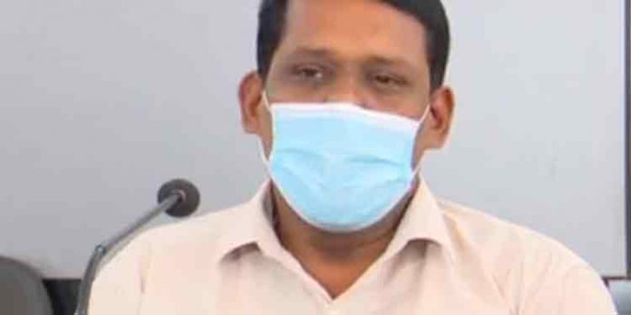 കൊവിഡ് മാനദണ്ഡങ്ങള് പാലിച്ച് തെരഞ്ഞെടുപ്പ് നടത്താന് ഒരുക്കങ്ങള് പൂര്ത്തിയായി : കാസര്ഗോഡ് ജില്ലാ ഭരണകൂടം കൊവിഡ് മാനദണ്ഡങ്ങള് പാലിച്ച് തെരഞ്ഞെടുപ്പ് നടത്താന് ഒരുക്കങ്ങള് പൂര്ത്തിയായി : കാസര്ഗോഡ് ജില്ലാ ഭരണകൂടം