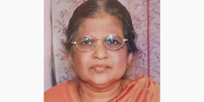 കൈപ്പട്ടൂർ പള്ളിയേനത്ത് പി.ഇ. വർഗ്ഗീസിന്റെ ഭാര്യ ഓമന വർഗ്ഗീസ് (76) നിര്യാതയായി കൈപ്പട്ടൂർ പള്ളിയേനത്ത് പി.ഇ. വർഗ്ഗീസിന്റെ ഭാര്യ ഓമന വർഗ്ഗീസ് (76) നിര്യാതയായി