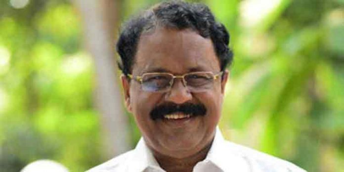 മിസോറാം ഗവര്ണര് പി.എസ്. ശ്രീധരന്പിള്ള ഇത്തവണ വോട്ട് ചെയ്യില്ല മിസോറാം ഗവര്ണര് പി.എസ്. ശ്രീധരന്പിള്ള ഇത്തവണ വോട്ട് ചെയ്യില്ല