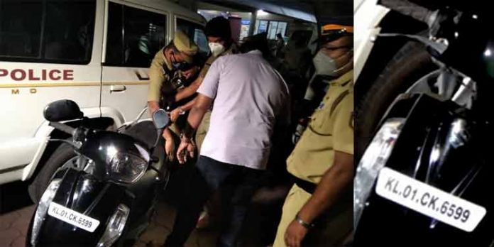 എസ്.വി.പ്രദീപിന്റെ അപകടമരണം ; ആക്ടീവ സ്കൂട്ടര് ഇടിച്ചിട്ടത് സ്വരാജ് മസ്ദ ലോറി എസ്.വി.പ്രദീപിന്റെ അപകടമരണം ; ആക്ടീവ സ്കൂട്ടര് ഇടിച്ചിട്ടത് സ്വരാജ് മസ്ദ ലോറി