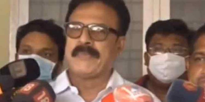 തൃശൂര് കോര്പ്പറേഷനും ഇടതിന് : യുഡിഎഫ് വിമതന് മേയറാകാന് സാധ്യത തൃശൂര് കോര്പ്പറേഷനും ഇടതിന് : യുഡിഎഫ് വിമതന് മേയറാകാന് സാധ്യത