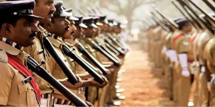 തദ്ദേശ തെരഞ്ഞെടുപ്പ് : ശക്തമായ പോലീസ് സന്നാഹം ഏര്പ്പെടുത്തി തദ്ദേശ തെരഞ്ഞെടുപ്പ് : ശക്തമായ പോലീസ് സന്നാഹം ഏര്പ്പെടുത്തി