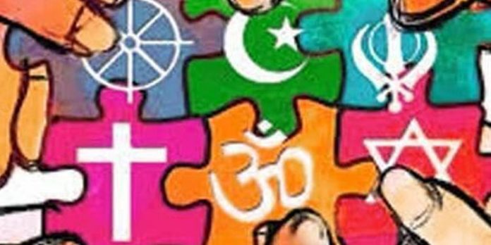 ക്രൈസ്തവ സഭകളുടെ പേരില് വര്ഗീയ വിദ്വേഷo വളര്ത്താന് ആസൂത്രിത ശ്രമം : സംഘടനകള്ക്കെതിരെ പ്രതിഷേധം ശക്തം ക്രൈസ്തവ സഭകളുടെ പേരില് വര്ഗീയ വിദ്വേഷo വളര്ത്താന് ആസൂത്രിത ശ്രമം : സംഘടനകള്ക്കെതിരെ പ്രതിഷേധം ശക്തം