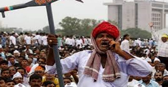 പെട്ടെന്ന് പരിഹരിക്കാവുന്ന കര്ഷക പ്രശ്നം രൂക്ഷമാക്കുന്നത് മോദി ; വിമര്ശനവുമായി ബിജെപി നേതാക്കള് പെട്ടെന്ന് പരിഹരിക്കാവുന്ന കര്ഷക പ്രശ്നം രൂക്ഷമാക്കുന്നത് മോദി ; വിമര്ശനവുമായി ബിജെപി നേതാക്കള്