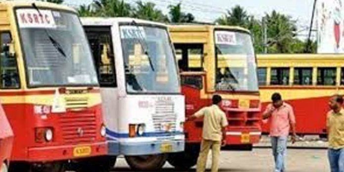 യാത്രകള് കൂടുതല് സൗകര്യപ്രദമാക്കാന് യാത്രക്കാരില് നിന്നുള്ള അഭിപ്രായം തേടി കെഎസ്ആര്ടിസി യാത്രകള് കൂടുതല് സൗകര്യപ്രദമാക്കാന് യാത്രക്കാരില് നിന്നുള്ള അഭിപ്രായം തേടി കെഎസ്ആര്ടിസി